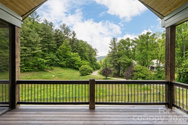 44 Woodland Aster Way, Asheville, NC 28804
