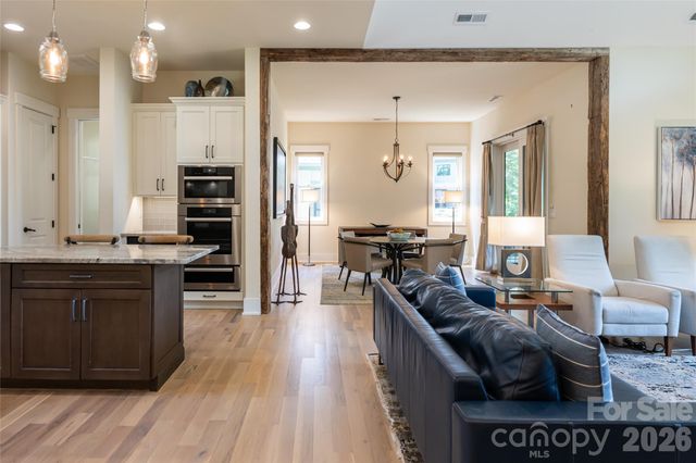 44 Woodland Aster Way, Asheville, NC 28804