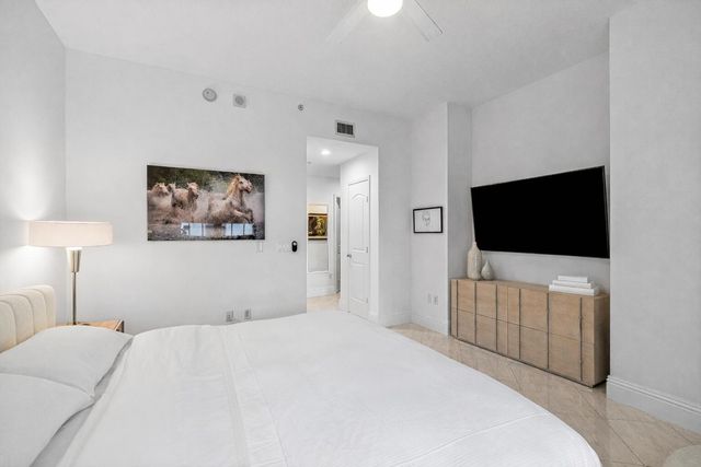 701 S Olive Avenue 928, West Palm Beach, FL 33401