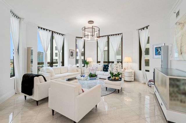 701 S Olive Avenue 928, West Palm Beach, FL 33401