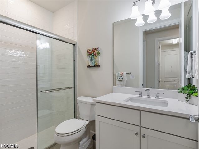 12905 Hadley CT, Fort Myers, FL 33913