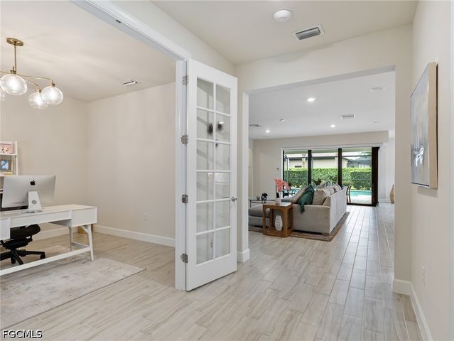 12905 Hadley CT, Fort Myers, FL 33913