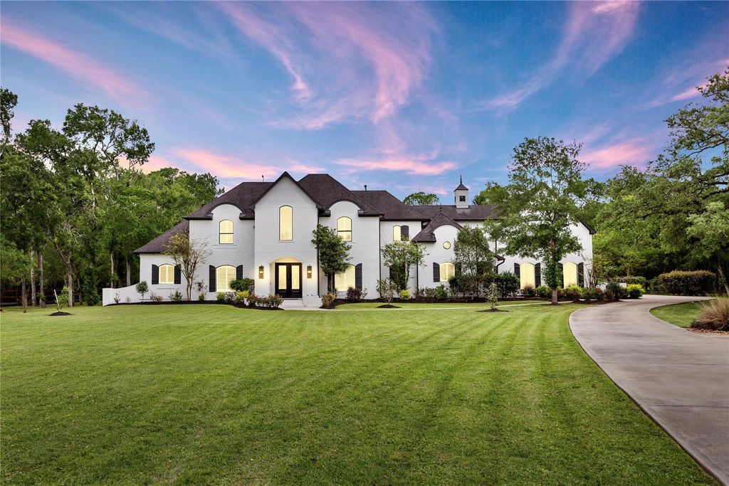 8619 Hidden Hollow Court, Missouri City, TX 77459