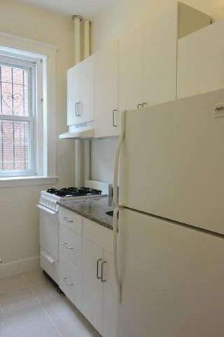 1330 Commonwealth Avenue 6, Boston, MA 02134