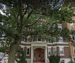 1330 Commonwealth Avenue 6, Boston, MA 02134