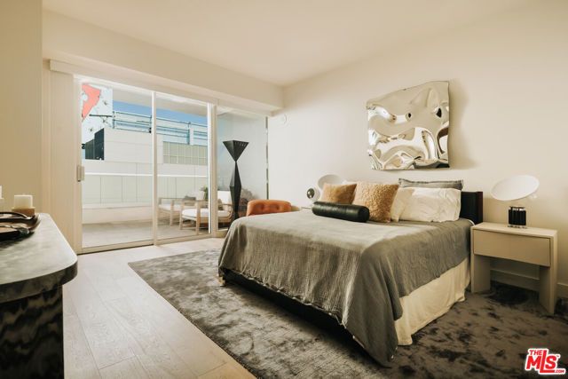 6250 Hollywood Boulevard 14A, Los Angeles, CA 90028