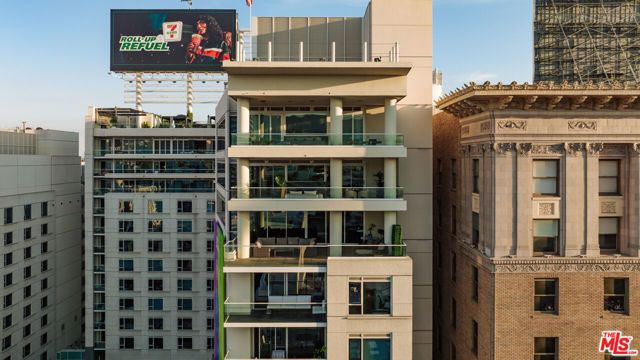 6250 Hollywood Boulevard 14A, Los Angeles, CA 90028