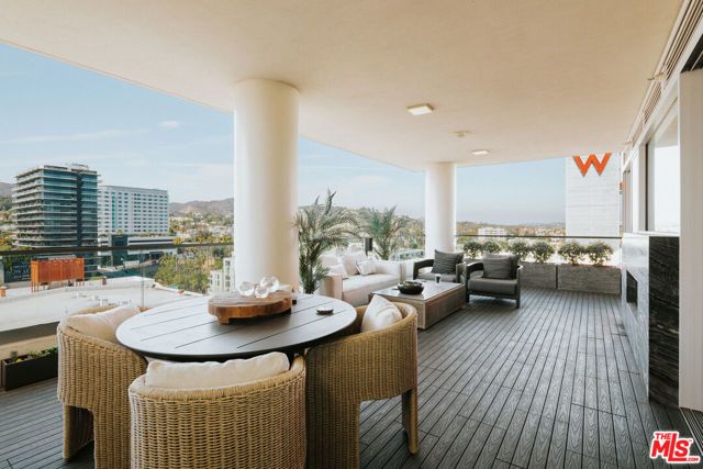 6250 Hollywood Boulevard 14A, Los Angeles, CA 90028