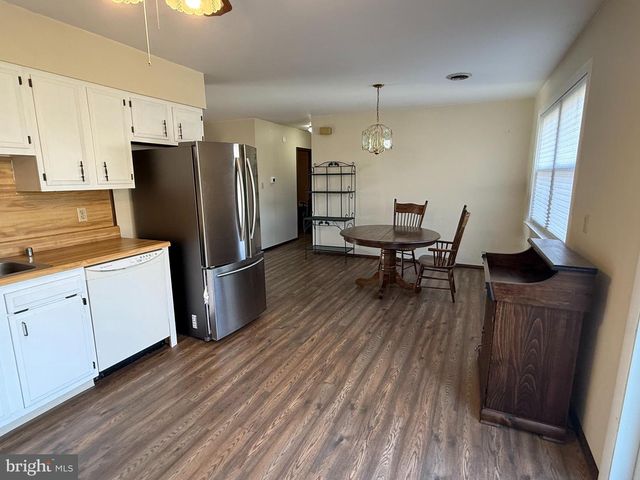 23 SANDY LN, Millville, NJ 08332