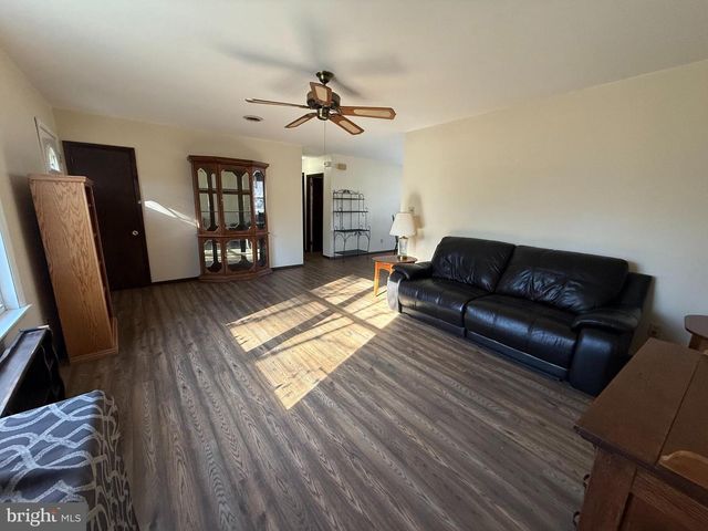 23 SANDY LN, Millville, NJ 08332