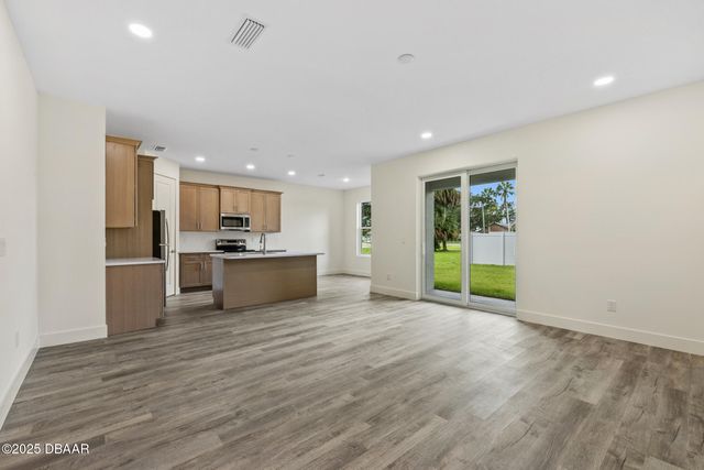 1930 Victory Palm Drive, Edgewater, FL 32141