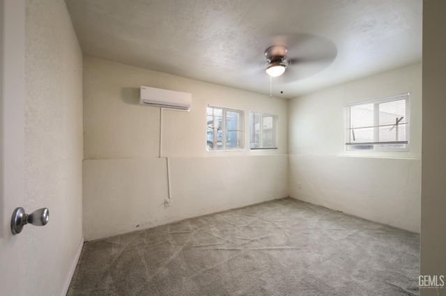 4359 Di Giorgio Road, Bakersfield, CA 93307