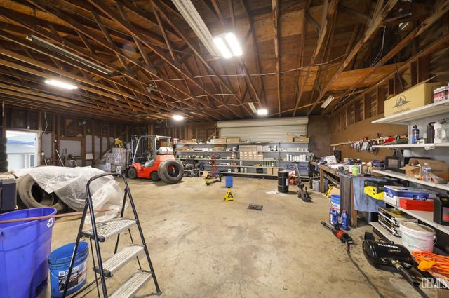 4359 Di Giorgio Road, Bakersfield, CA 93307