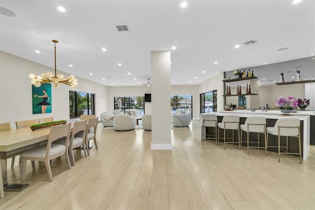 319 S Riverside Drive, Pompano Beach, FL 33062