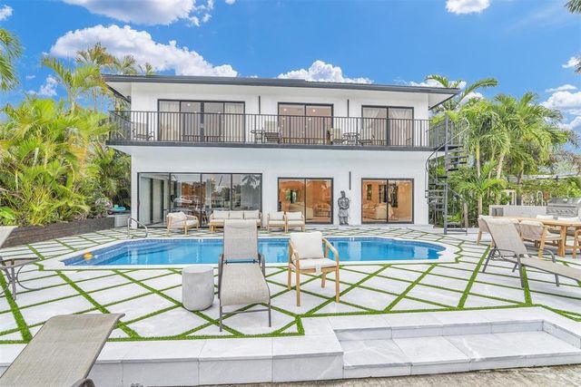 319 S Riverside Drive, Pompano Beach, FL 33062