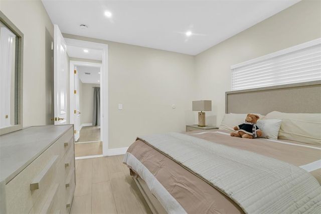 319 S Riverside Drive, Pompano Beach, FL 33062