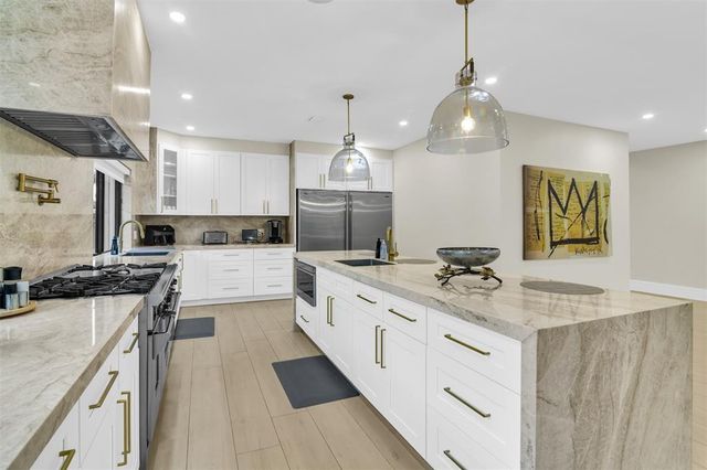 319 S Riverside Drive, Pompano Beach, FL 33062