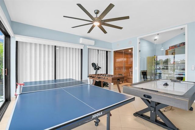 319 S Riverside Drive, Pompano Beach, FL 33062