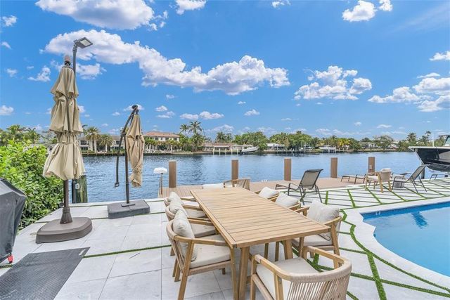 319 S Riverside Drive, Pompano Beach, FL 33062