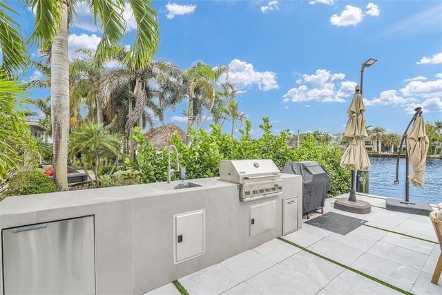 319 S Riverside Drive, Pompano Beach, FL 33062