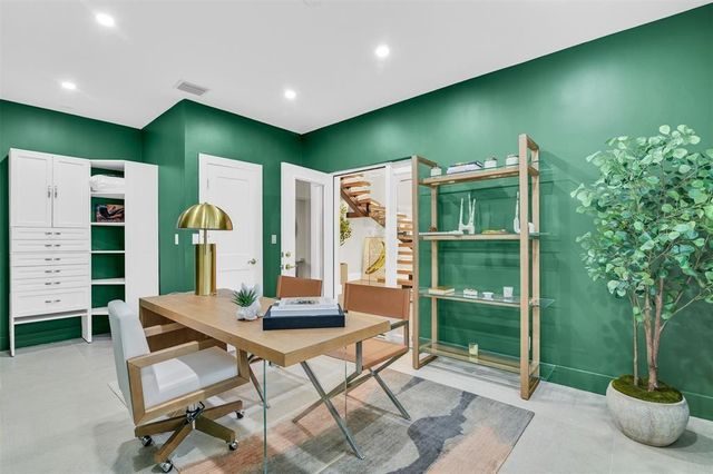 319 S Riverside Drive, Pompano Beach, FL 33062