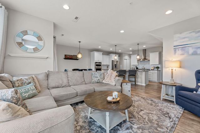 13738 54th Place N, Plymouth, MN 55446
