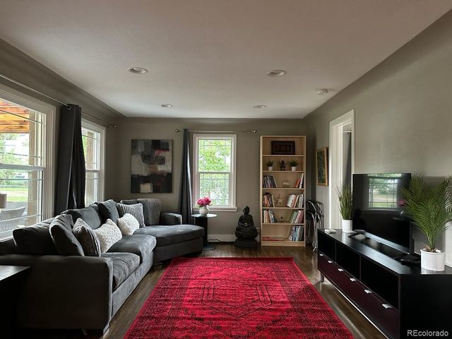 830 Benton Street, Lakewood, CO 80214