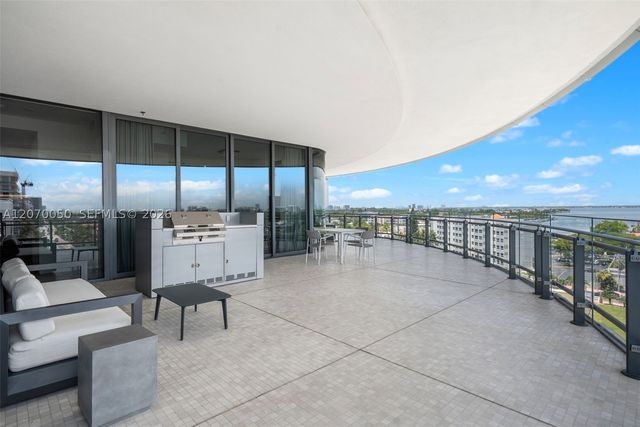 8701 Collins Ave 705, Miami Beach, FL 33154