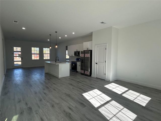 555 MARION OAKS GOLF ROAD, Ocala, FL 34473