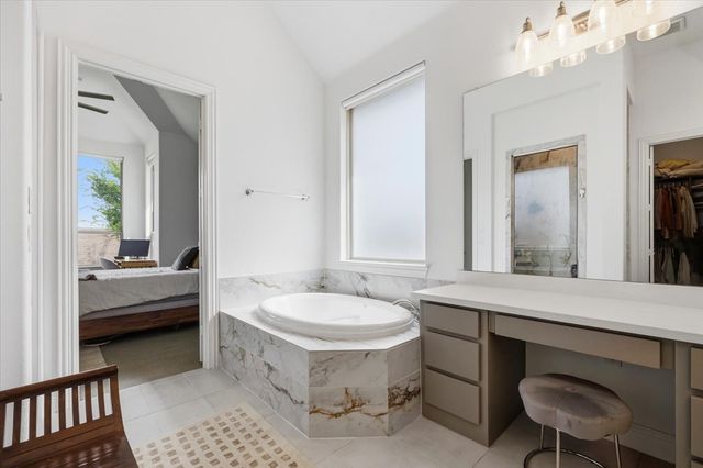 7433 Woodwheel Drive, Fort Worth, TX 76123