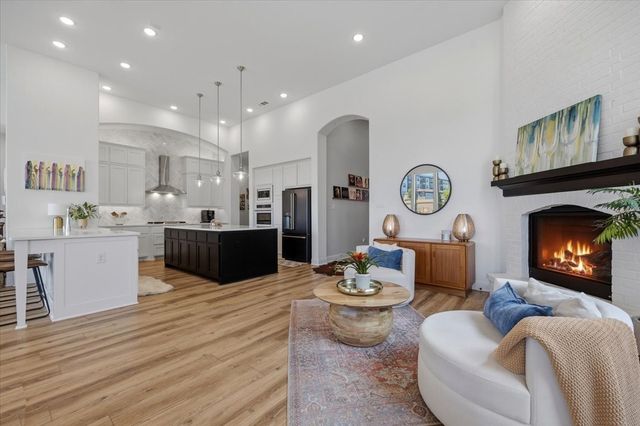 7433 Woodwheel Drive, Fort Worth, TX 76123