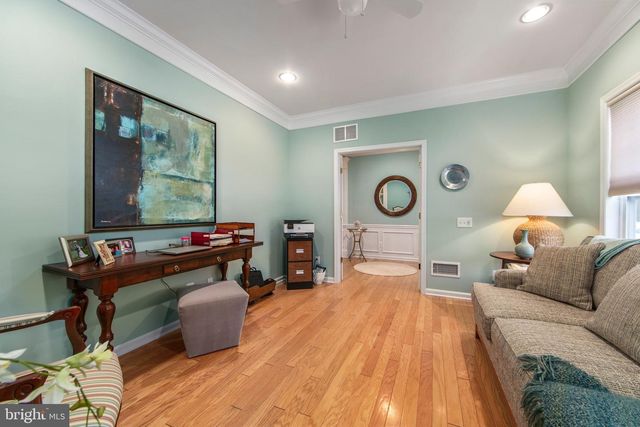 24 OLD MILL DR, Voorhees, NJ 08043