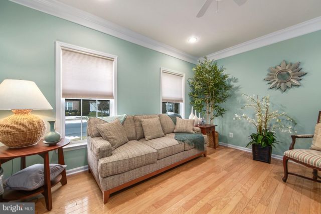 24 OLD MILL DR, Voorhees, NJ 08043