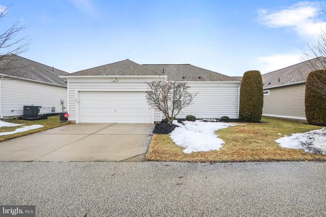 24 OLD MILL DR, Voorhees, NJ 08043