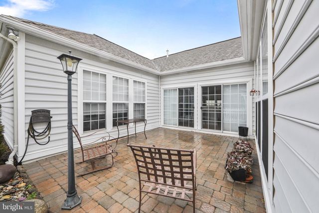 24 OLD MILL DR, Voorhees, NJ 08043