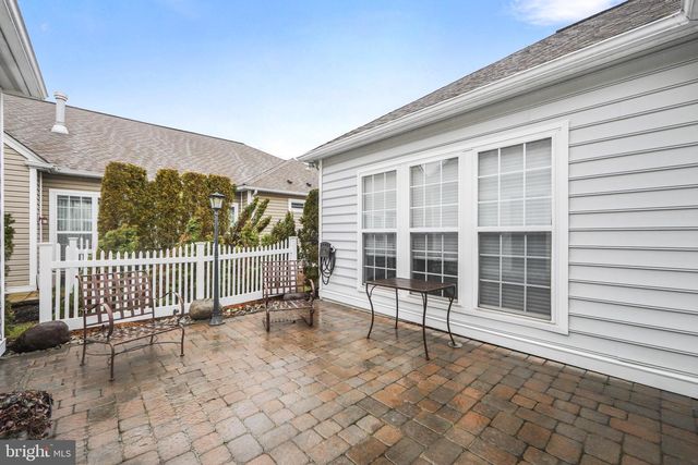 24 OLD MILL DR, Voorhees, NJ 08043