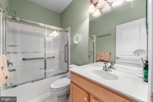 24 OLD MILL DR, Voorhees, NJ 08043