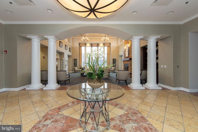 24 OLD MILL DR, Voorhees, NJ 08043