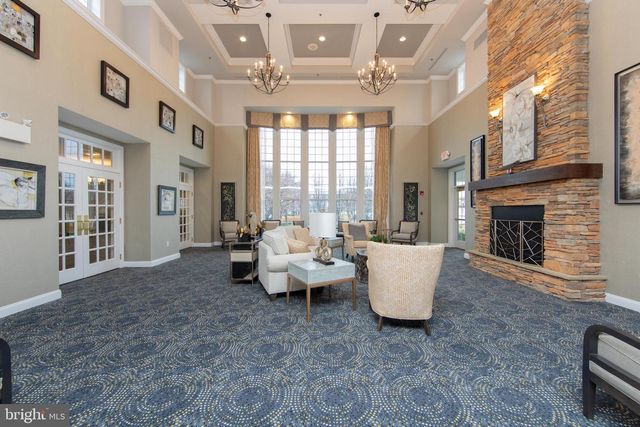 24 OLD MILL DR, Voorhees, NJ 08043