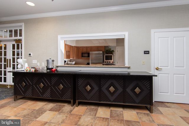 24 OLD MILL DR, Voorhees, NJ 08043