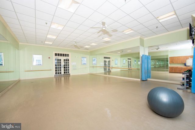 24 OLD MILL DR, Voorhees, NJ 08043