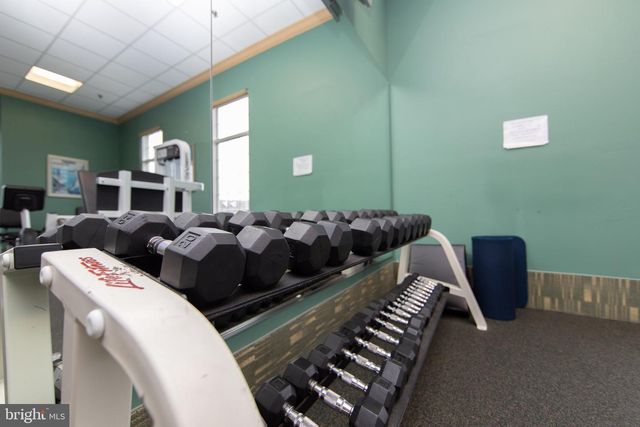 24 OLD MILL DR, Voorhees, NJ 08043