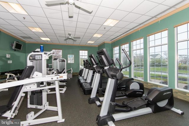 24 OLD MILL DR, Voorhees, NJ 08043