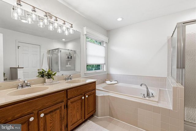 13425 ALFRED MILL CT, Herndon, VA 20171