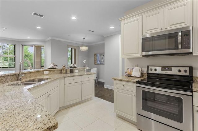 4501 Dalmahoy CT 305, Fort Myers, FL 33916