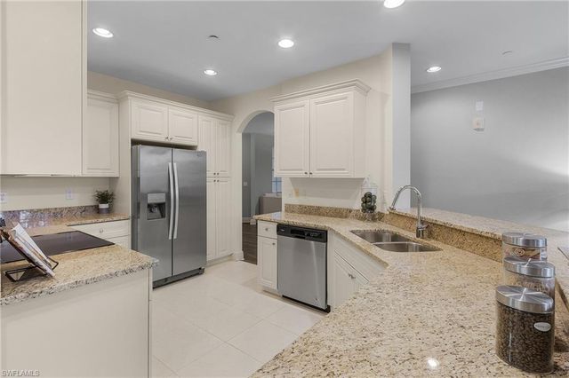 4501 Dalmahoy CT 305, Fort Myers, FL 33916