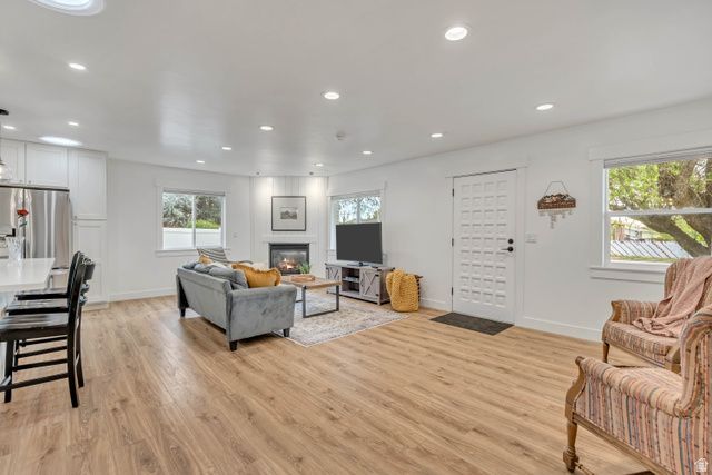 610 N MAIN ST, Centerville, UT 84014