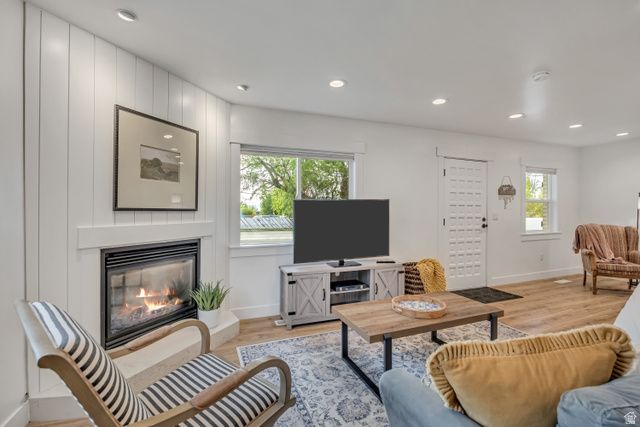 610 N MAIN ST, Centerville, UT 84014