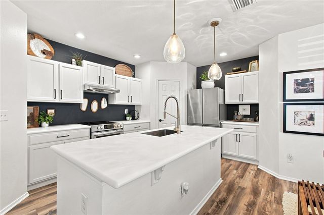 4613 SOMERSET HILL LN, Riverview, FL 33578
