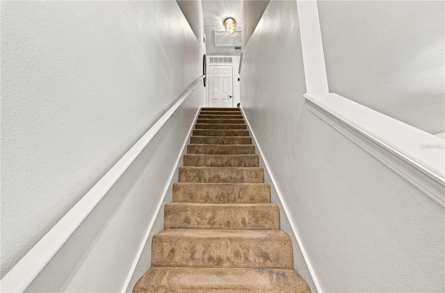 4613 SOMERSET HILL LN, Riverview, FL 33578